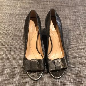 Metallic gunmetal Kate Spade heel